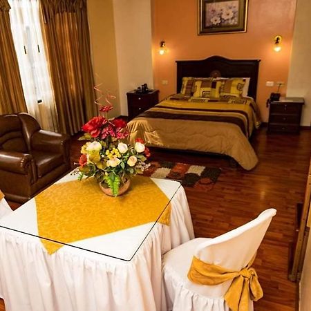 Hotel Los Ilinizas Latacunga Dış mekan fotoğraf