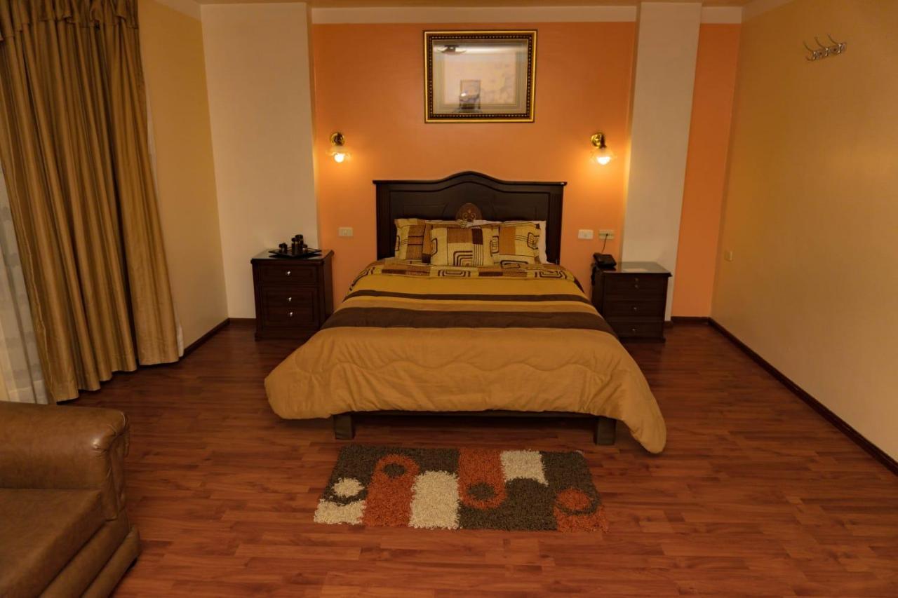 Hotel Los Ilinizas Latacunga Dış mekan fotoğraf